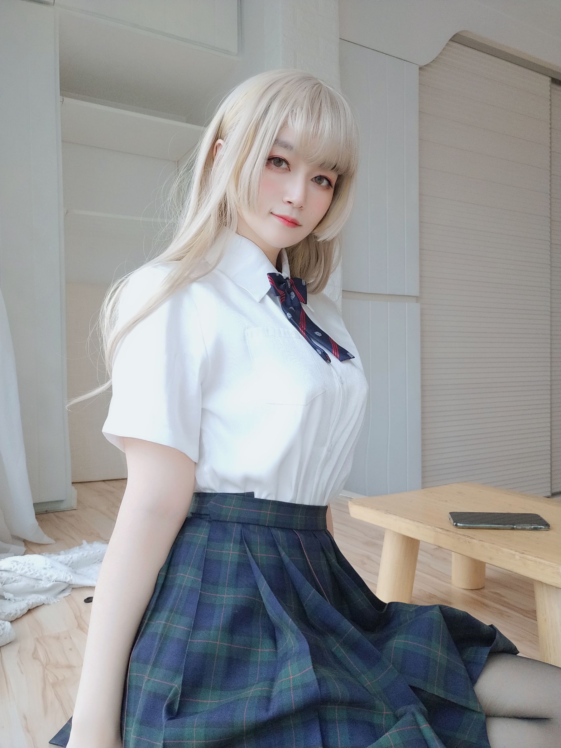 [COS写真]小姐姐白银81–灰色空间插图3